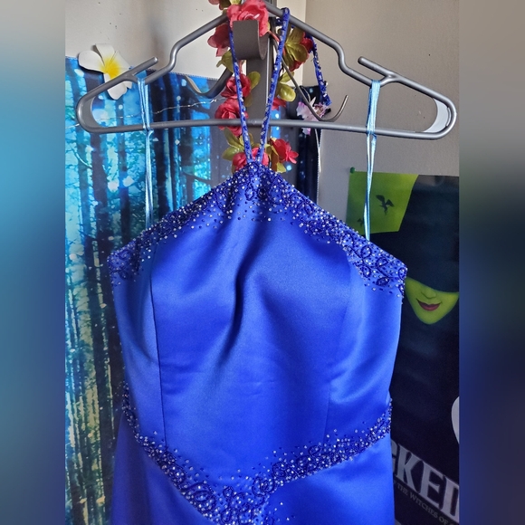 VINTAGE Y2K Stunning blue gown with empire waist, beading details only worn once - Picture 3 of 7